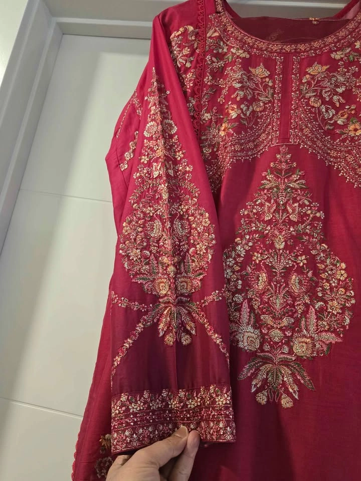 Hussain Rehar LUXURY SUMMER EMBROIDED DRESS XXL Available If Ad - photo 4