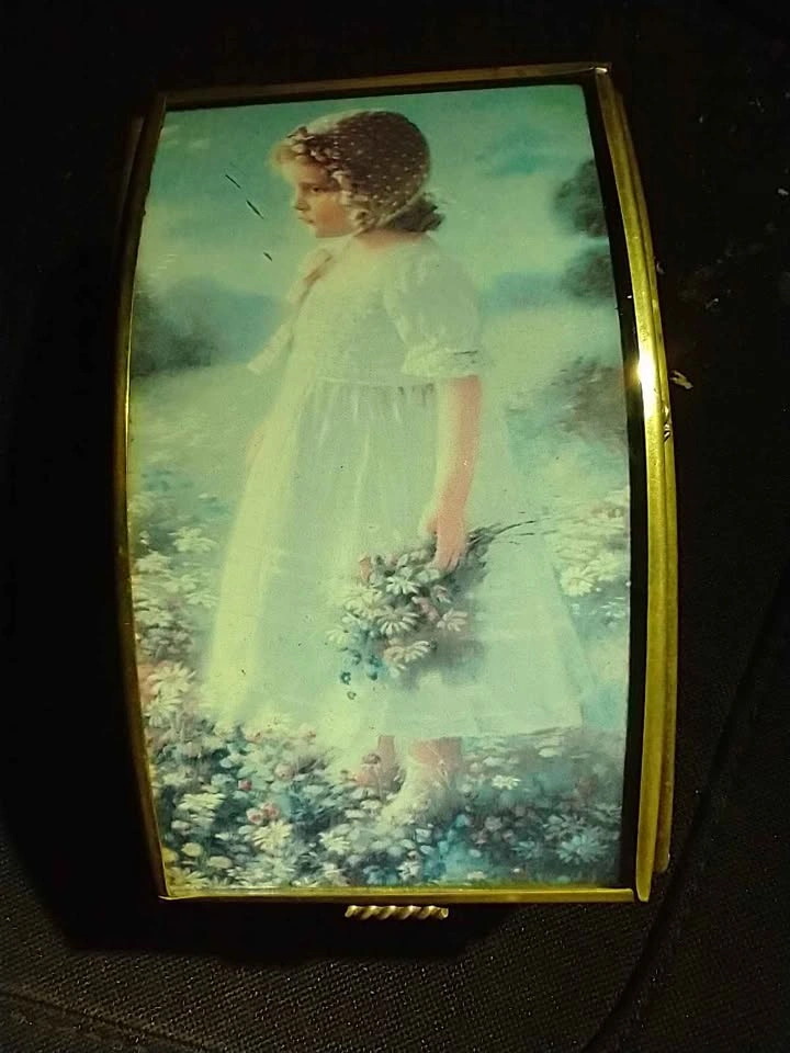 Pretty Brass & Glass Trinket Box with Girl Picture - photo 4