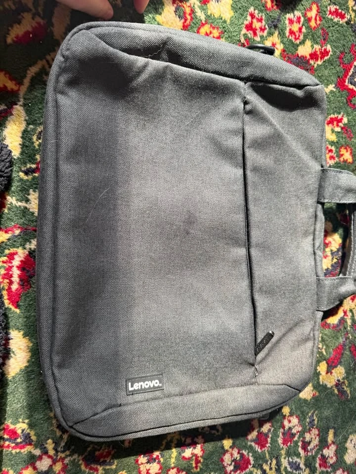 Lenovo 15.5” Laptop Sleeve / Carry Case – Clean, Slim & Protecti