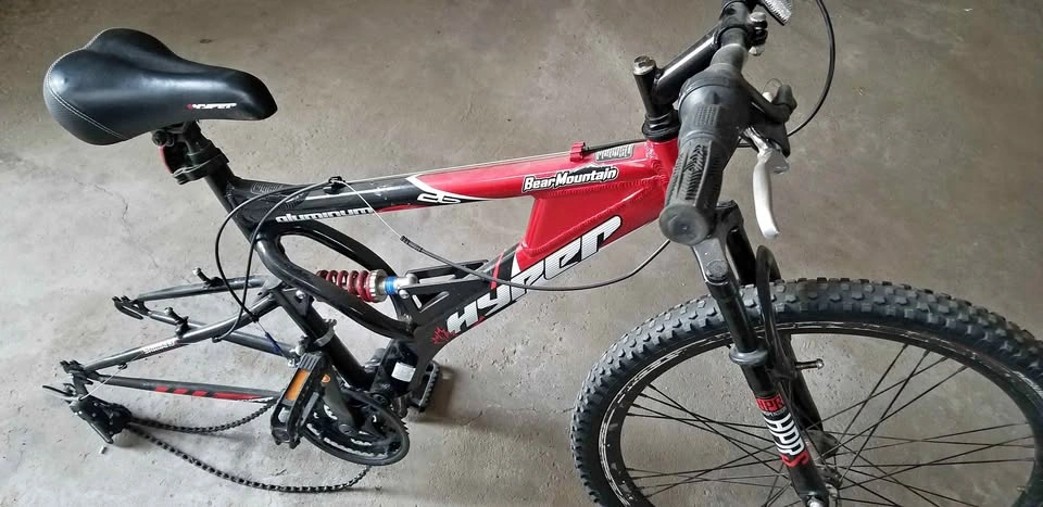 26" Hyper Aluminum Bike Frame (needs brakes & rear wheel)