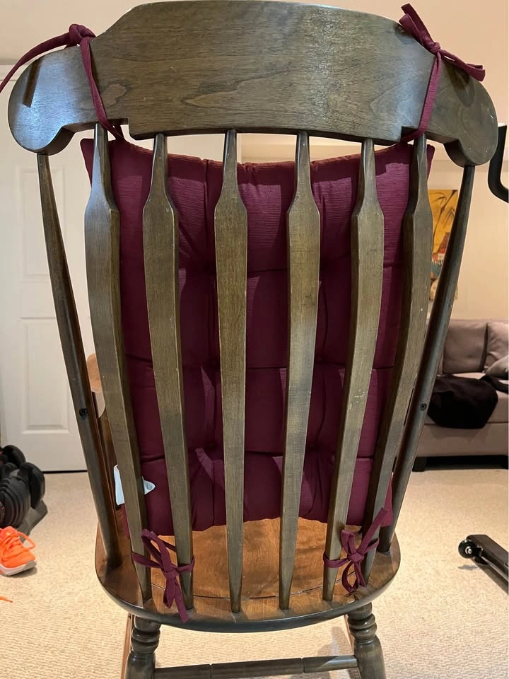 Solid Maple Vintage Rocking Chair - photo 3