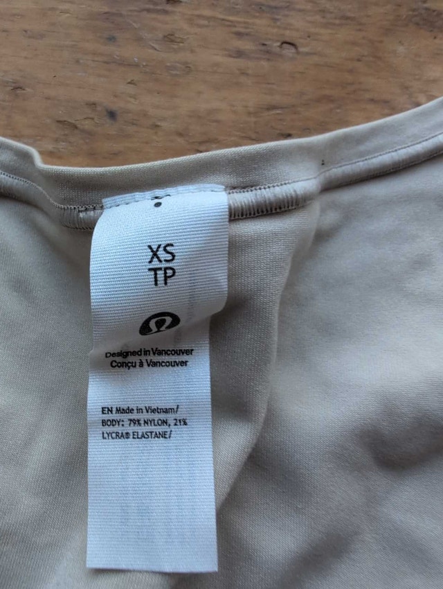 Lululemon Bodysuit Woman's Extra Small - photo 2