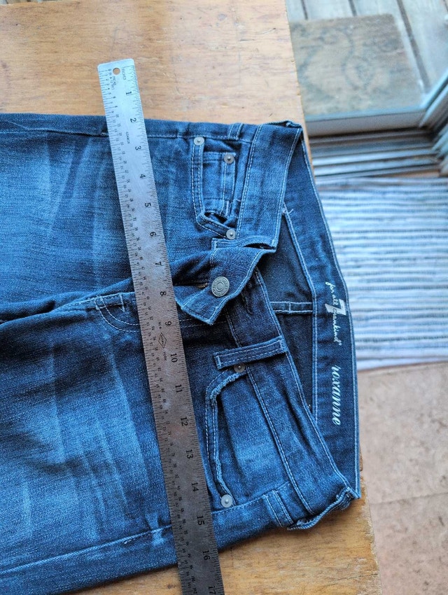 7 For All Mankind Jeans woman's 26 - photo 2