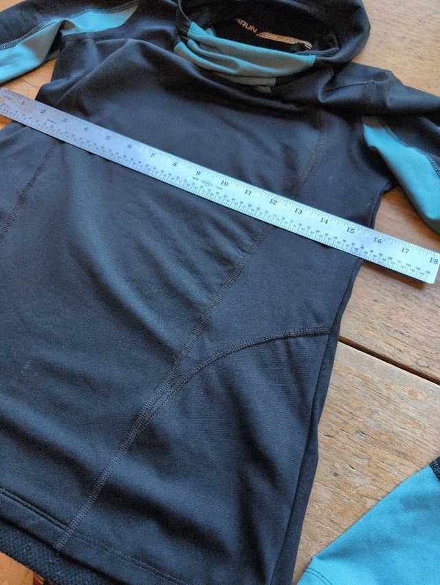 Under Armour Top woman's extra small thermal - photo 3