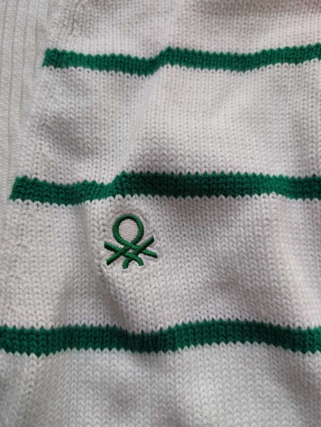Bennetton Sweater woman's small - photo 2