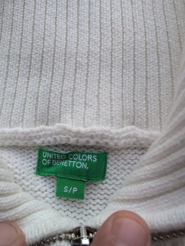 Bennetton Sweater woman's small - photo 3