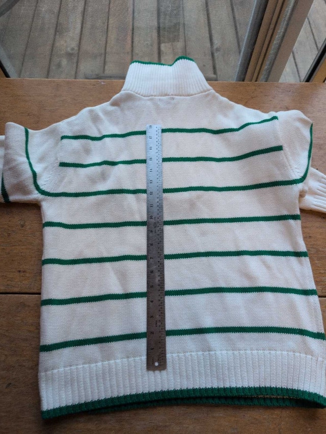 Bennetton Sweater woman's small - photo 4