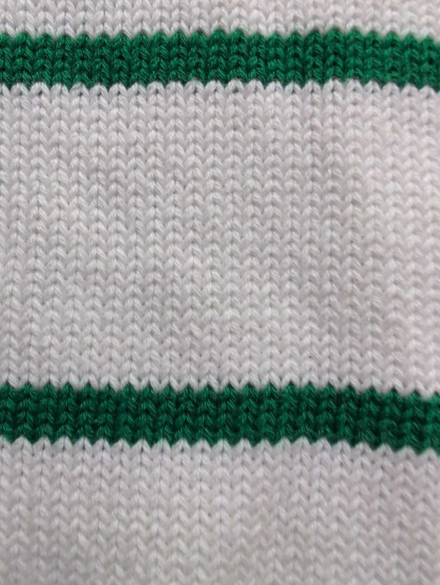 Bennetton Sweater woman's small - photo 5