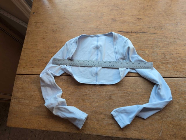 Lululemon Top light blue small