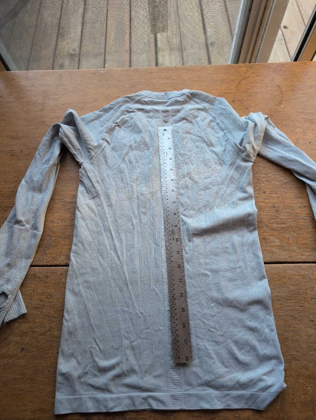 Athletica Long Sleeve Top Extra Small Pale Blue - photo 4