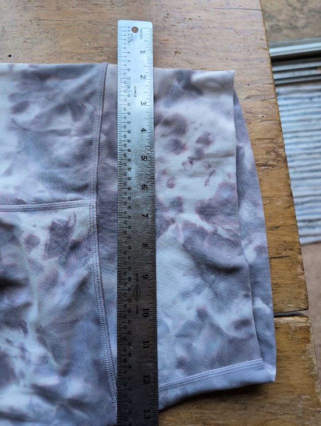 Lululemon Leggings Size 4 Tie Dye - photo 2