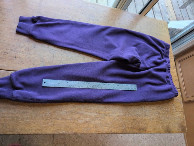 Roots Sweatpants purple womans small - photo 4