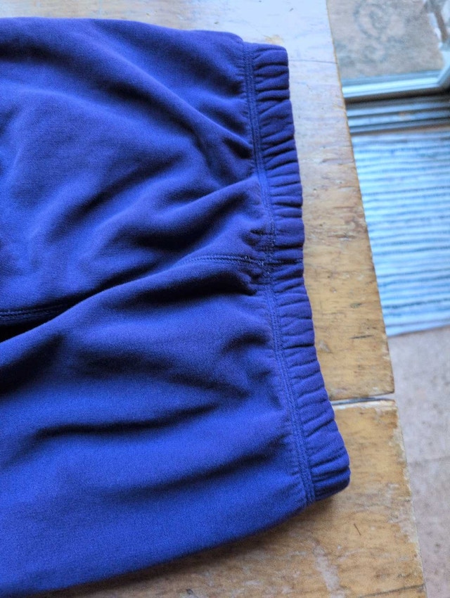 Roots Sweatpants purple womans small - photo 5