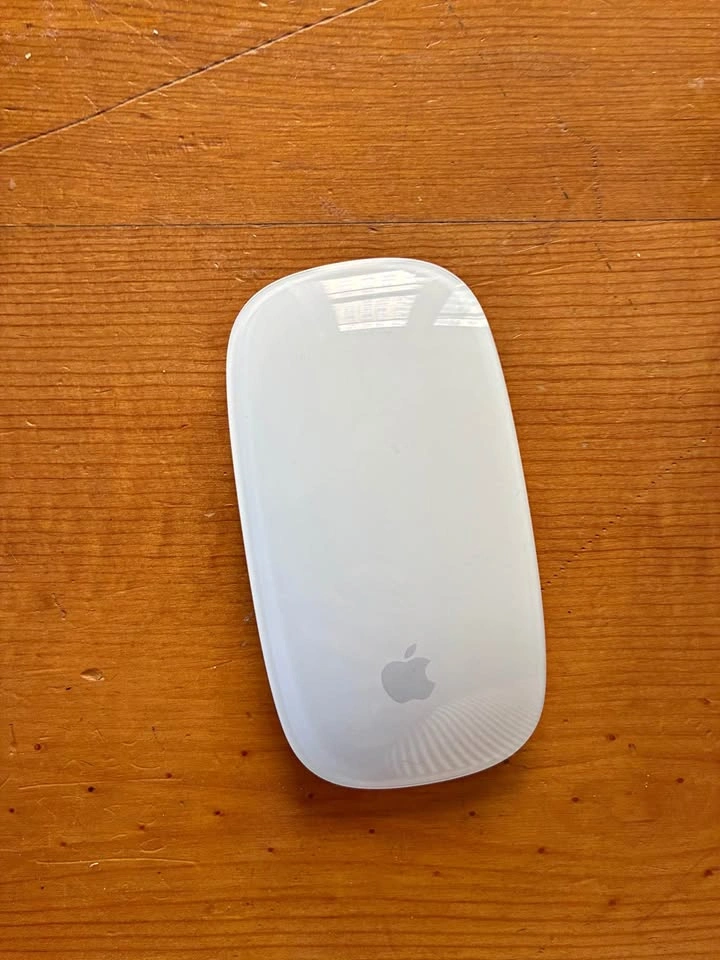 Wireless Apple Mouse