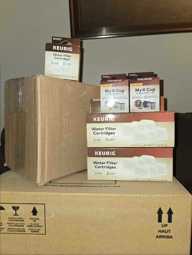 Keurig K-Supreme Plus (Stainless Steel) + 6 Accessories - photo 2