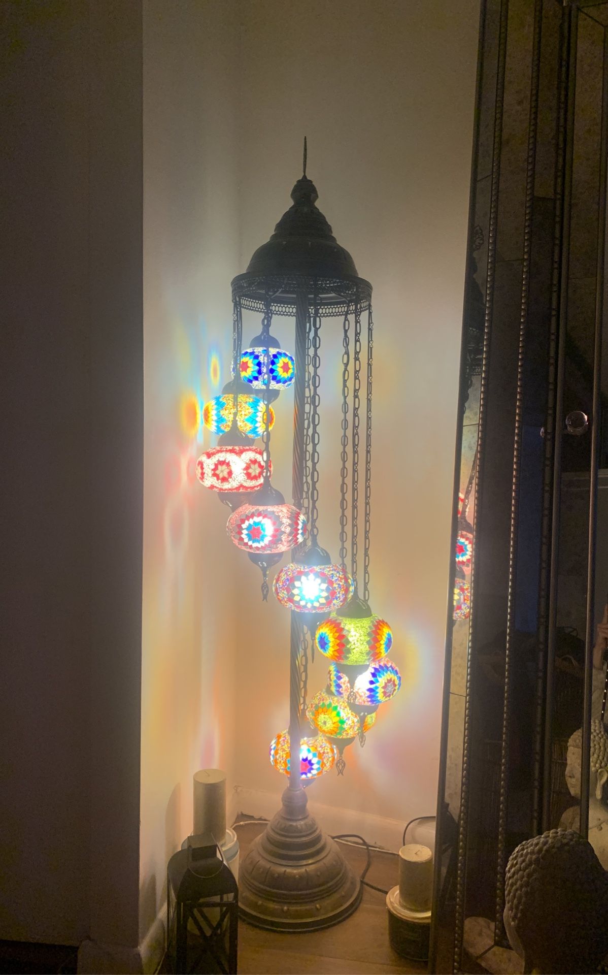Tiffany Mosaic Style Glass Floor Lamp, 9 Globes - photo 2