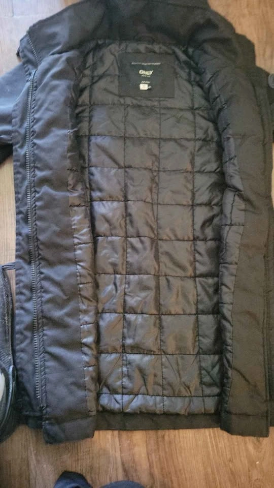 ONLY woman's ONLIRIS Parka - photo 3