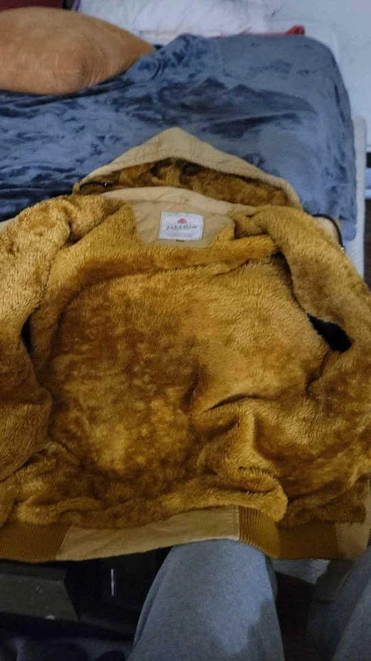 ZARA MENS XXL BEIGE COAT WITH BEIGE FLUFF ON THE INTERIOR - photo 3