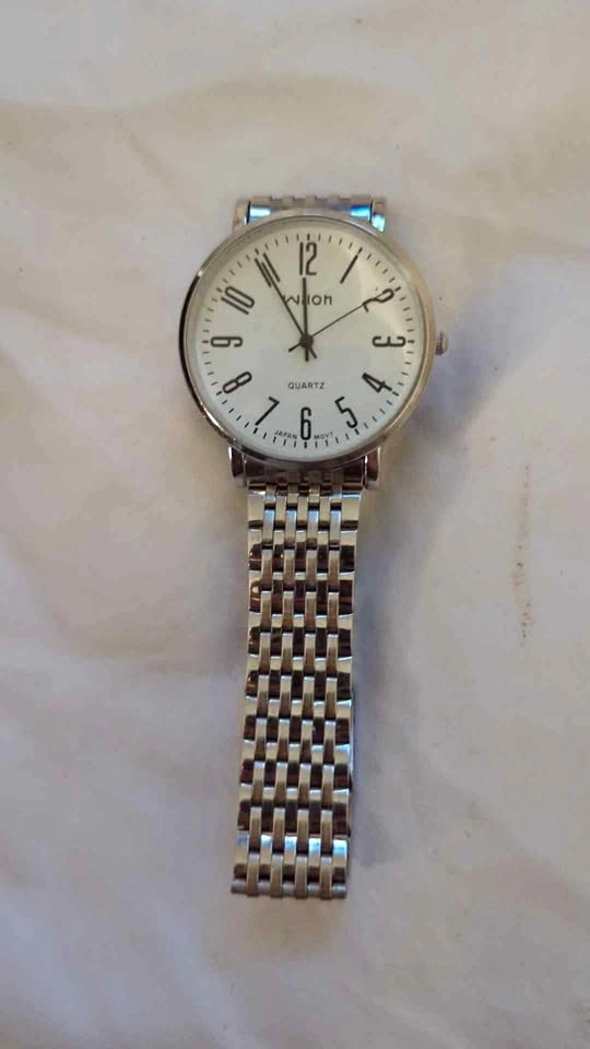 WIION MENS WATCH