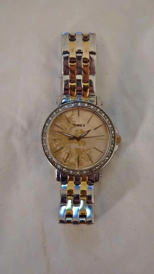 Timex J502-YS Analog Unisex Watch