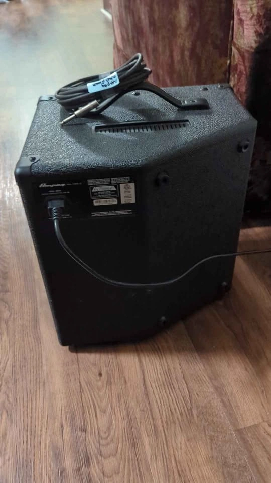 Ampeg BA-108 Bass Amp - photo 2