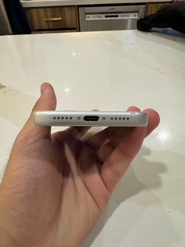 iPhone 17 Pro 256GB - 100% Battery Health - photo 5