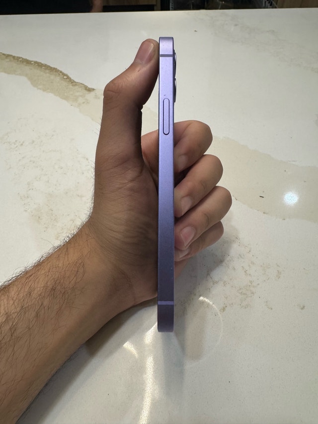 iPhone 12 64gb - 85% battery health - photo 4