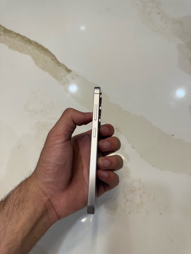 Samsung s25 128gb - unlocked - photo 4