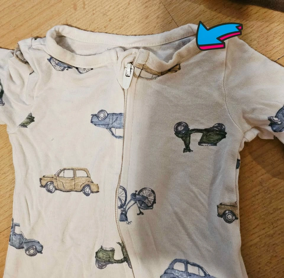 Newborn Boy Clothing - 9 Pieces - photo 4