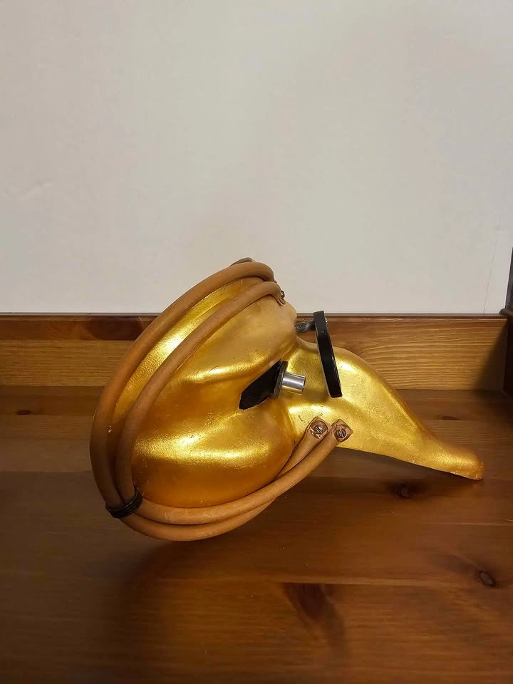 Hand decorated mask - photo 4