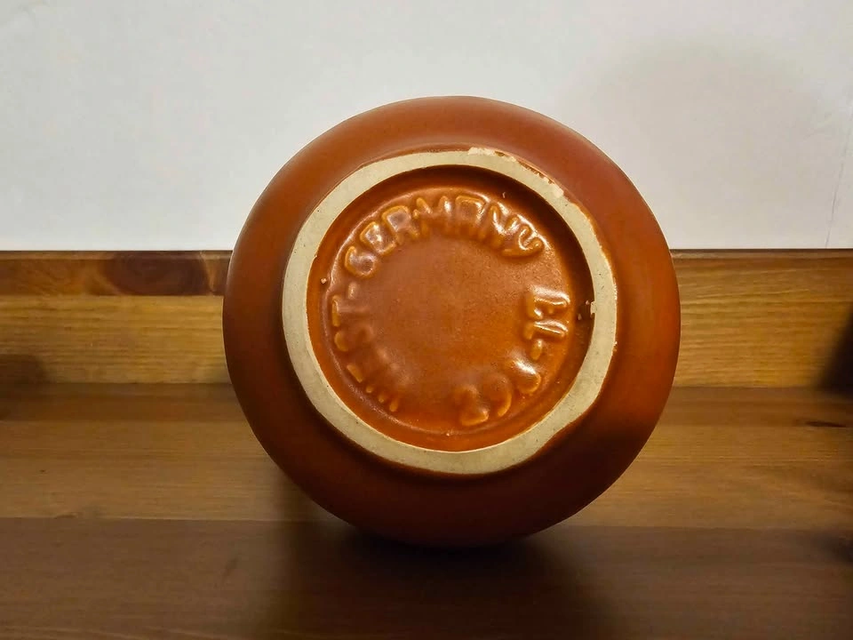 MCM West German pottery vase - photo 3
