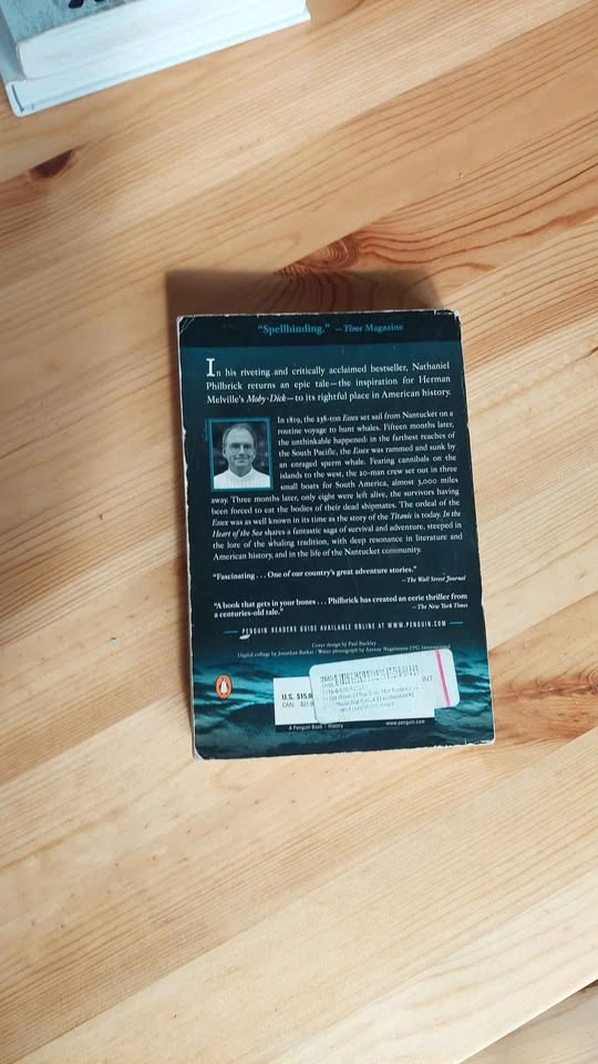 In the Heart of the Sea by Nathaniel Philbrick NYT Bestseller - photo 2