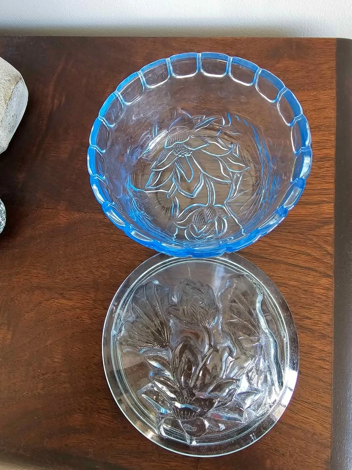 KIG Indonesia Glass Lidded Candy/Trinket Dish - photo 4