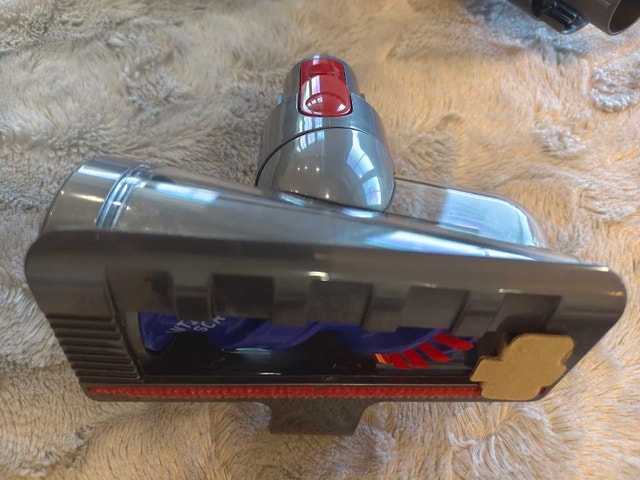 Dyson V8 Cyclone  Vacuum Attachments Set - All New - photo 4