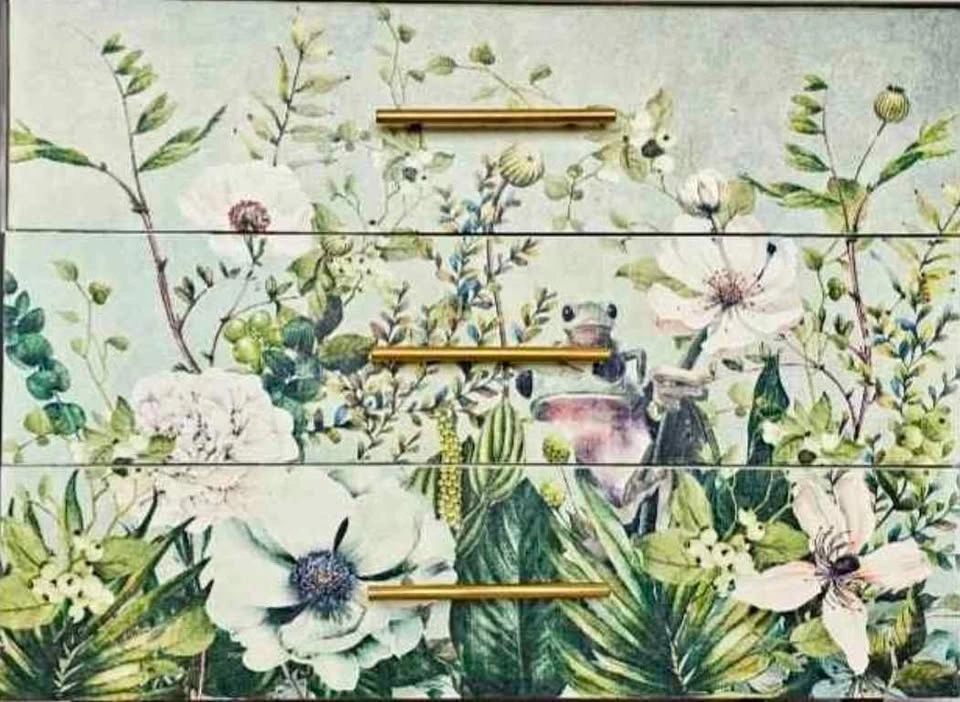 Refurbished Decoupaged Vintage Dresser - photo 2