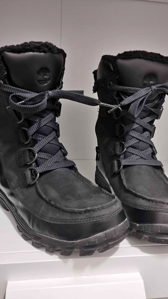 Timberland waterproof boots size 5