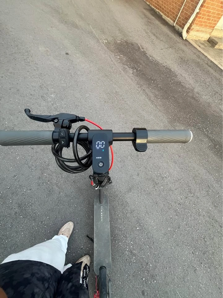 5th WHEEL V30 PRO - photo 5
