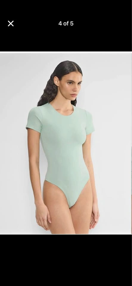 Aritzia Contour Bodysuit XS Mint Green
