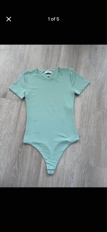 Aritzia Contour Bodysuit XS Mint Green - photo 4