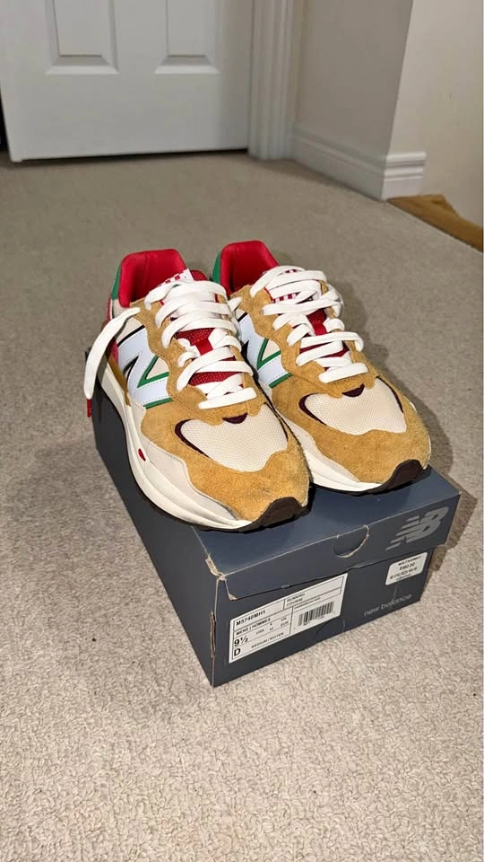New Balance 57/40 x Mache "National Pizza Day" - Size 9.5