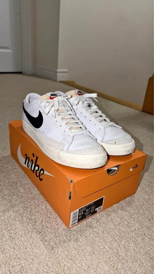 Nike Blazer Low '77 Vintage - White/Black/Sail | Size 9.5 US