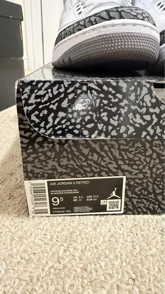 Air Jordan 3 Retro "Dark Iris" – Size 9.5 – OG Box - photo 3