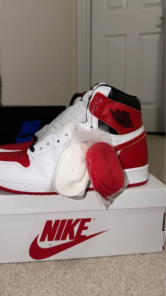 🔥 Air Jordan 1 Retro High OG “Heritage” – Size US 9.5 | DS | OG - photo 2