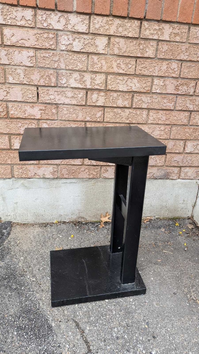 Black Side Table / C-Table - photo 2