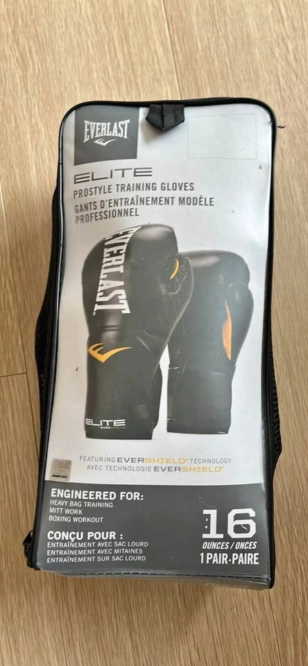 Everlast Elite Boxing Gloves