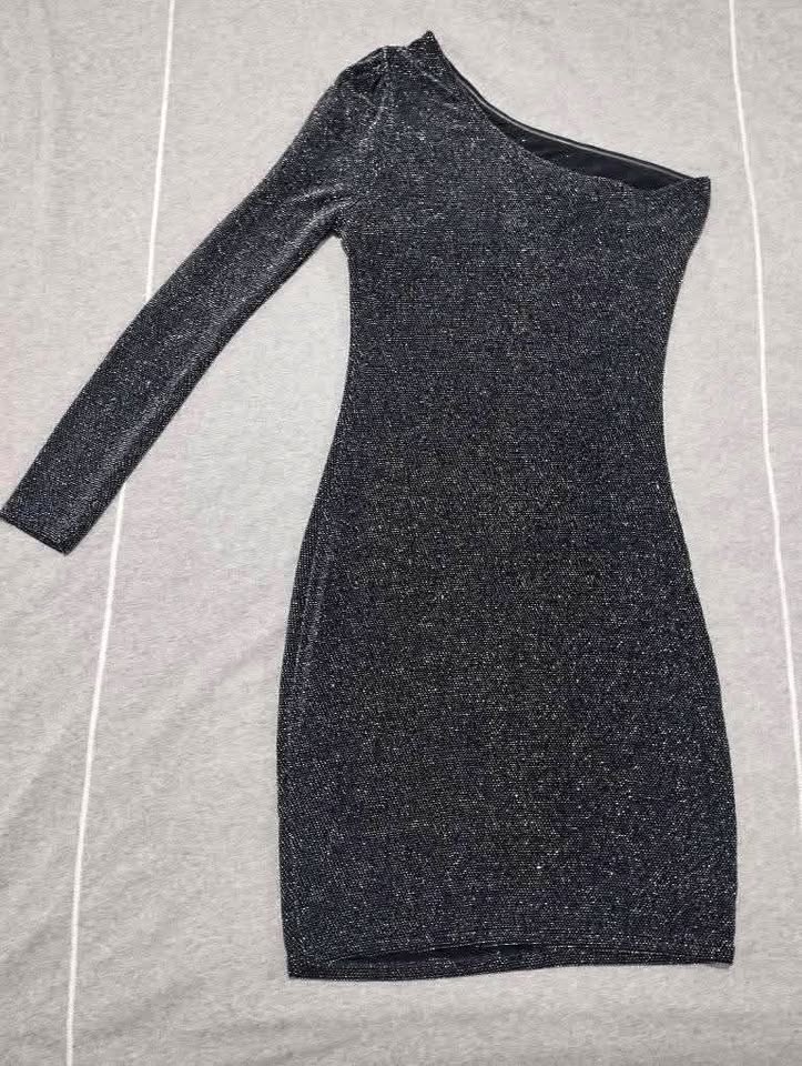 Elegant Black One-Sleeve Dress – Size S