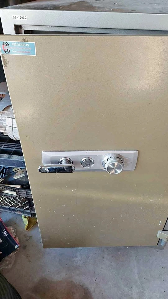 Solid Heavy Safe