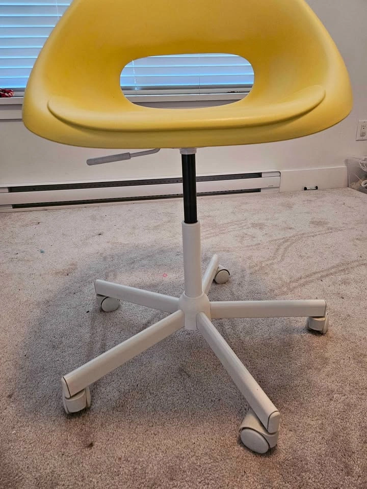 IKEA Swivel Chair 🌼 - photo 2
