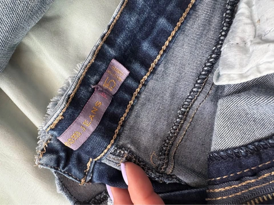 Silver / guess / gap shorts women size 28 ect - photo 4