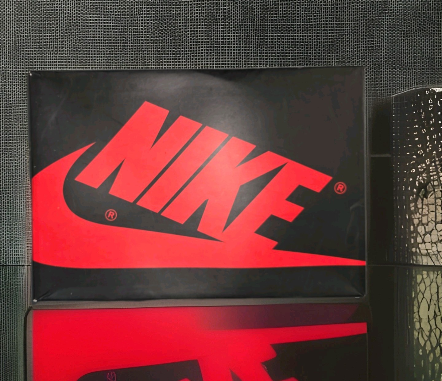 Size 10 - Jordan 1 Retro High OG Bordeaux - photo 3